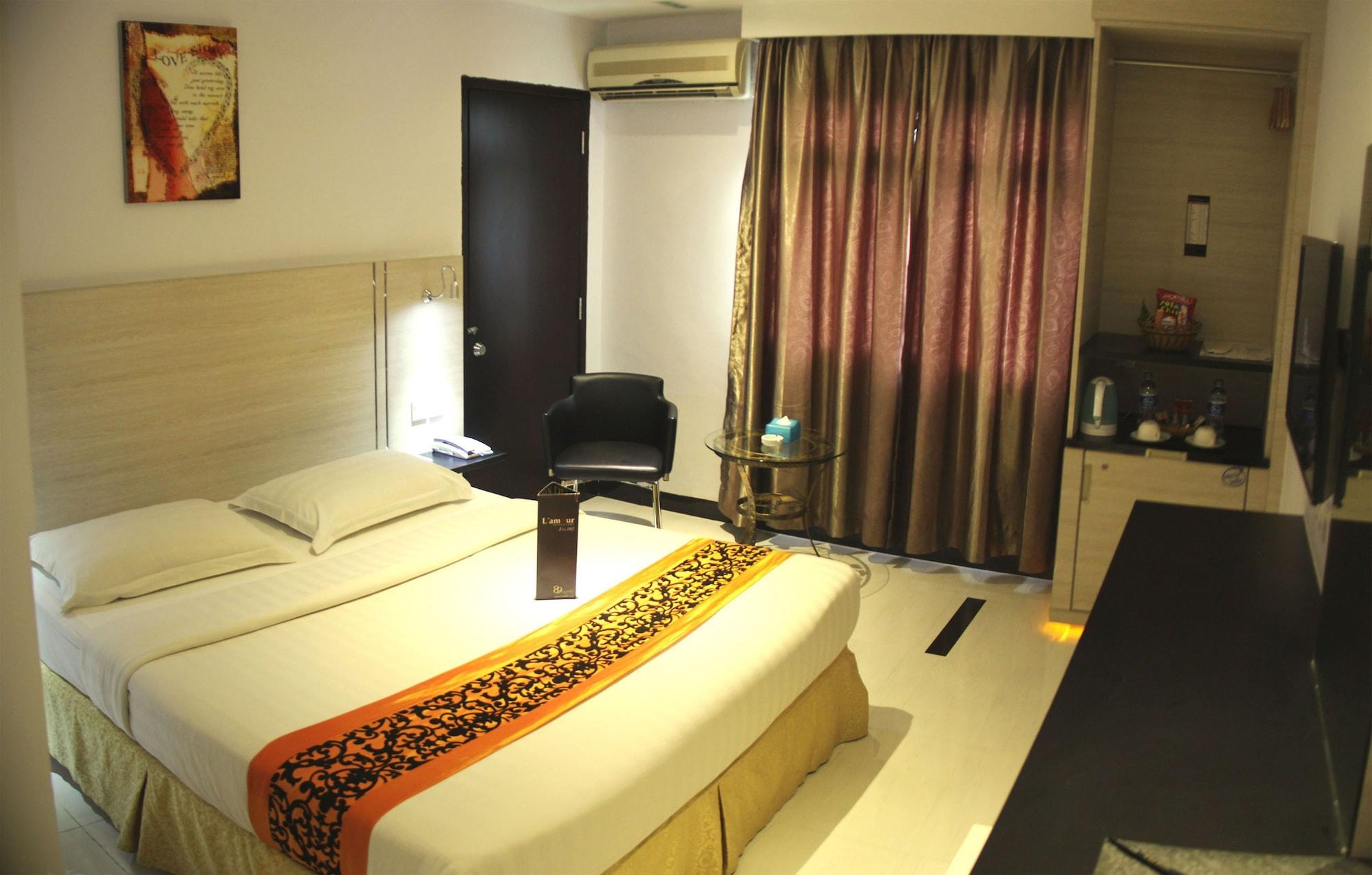 89 Hotel Batam Екстериор снимка