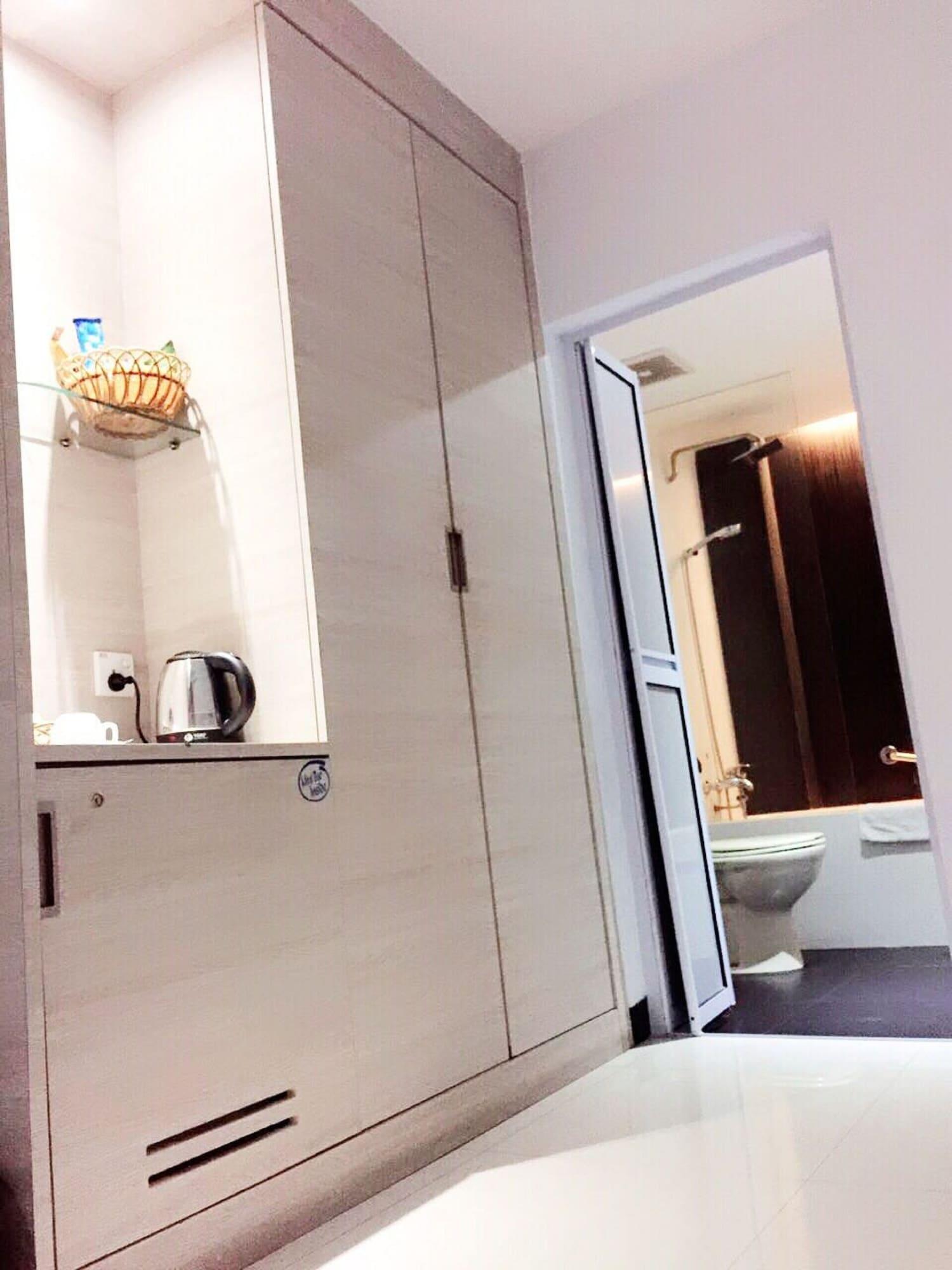 89 Hotel Batam Екстериор снимка