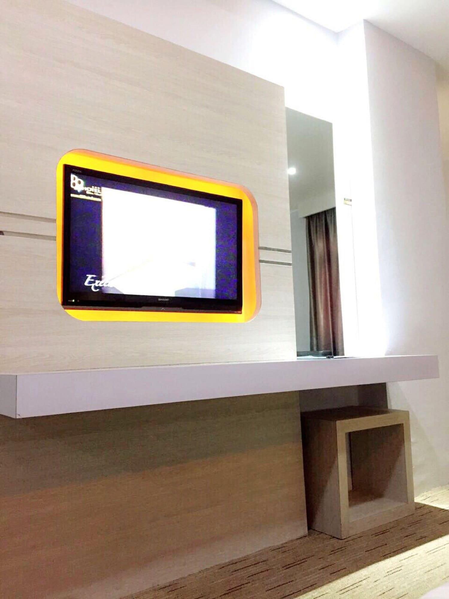 89 Hotel Batam Екстериор снимка