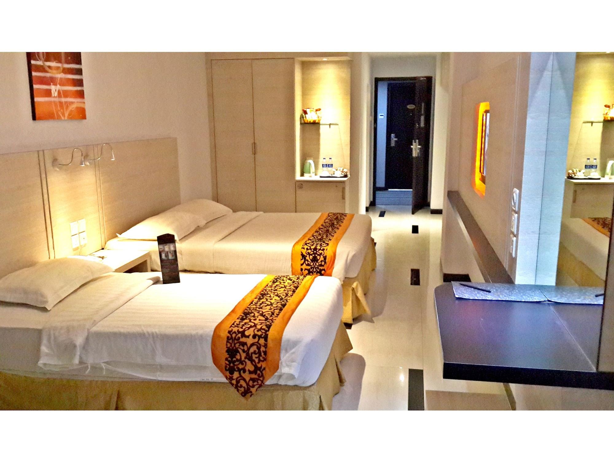 89 Hotel Batam Екстериор снимка