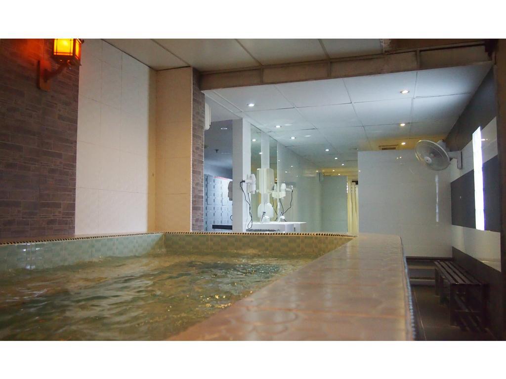 89 Hotel Batam Екстериор снимка