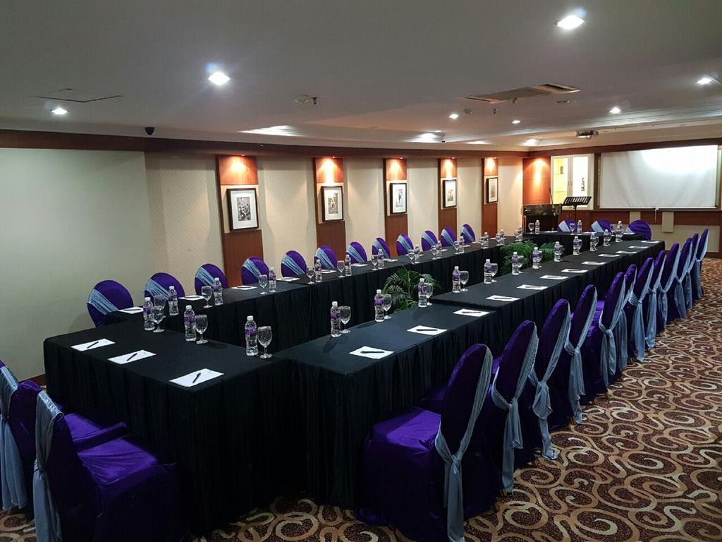 89 Hotel Batam Екстериор снимка